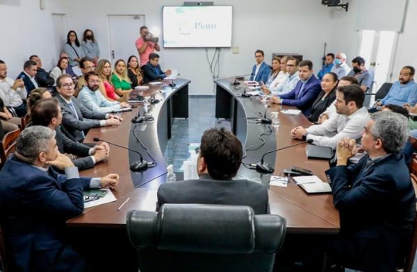 Rafael Fonteles reúne gestores da Saúde e diz que não irá tolerar negacionistas. (Imagem:Divulgação/CCom-PI)