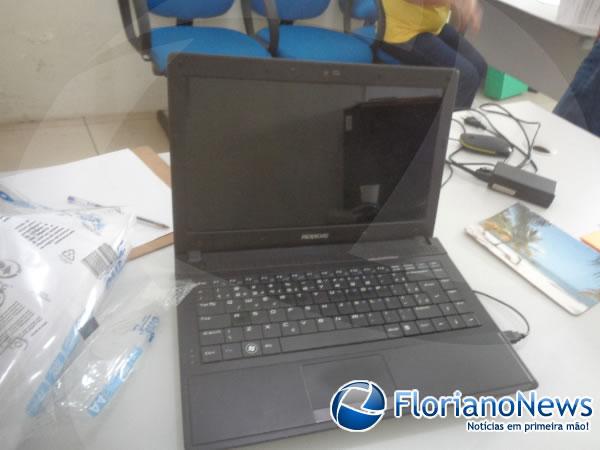 Pol&iacute;cia Civil prende autor de arrombamento e restitui &agrave; v&iacute;tima notebook roubado.(Imagem:FlorianoNews)