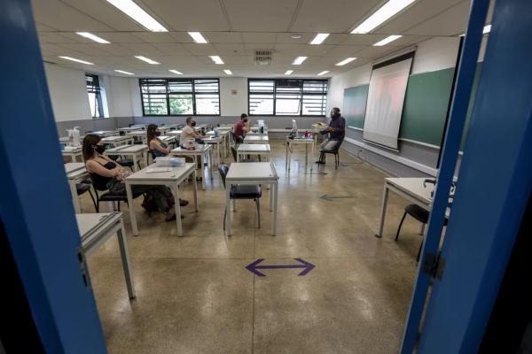 As inscrições deverão ser feitas na página do programa. Para concorrer ao financiamento, o interessado: pode utilizar notas do Enem de qualquer edição desde 2010; deve ter obtido(Imagem:Reprodução)
