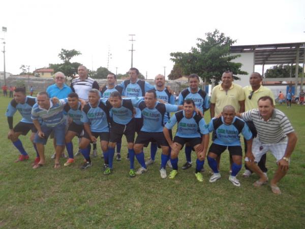 Amarelinho &eacute; homenageado em edi&ccedil;&atilde;o especial do Campeonato Os Quarent&otilde;es.(Imagem:FlorianoNews)