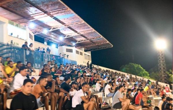 Copa Floriano 2026 é aberta no Estádio Tiberão com público, homenagens e goleada(Imagem:Secom)