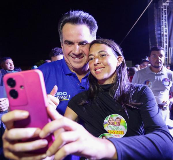 Ciro percorre por diversos municípios, celebra novas adesões e agradece carinho de eleitores(Imagem:Ascom)