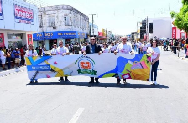 Bicentenário: Desfile Cívico e Repique dos Sinos marcam o 7 de setembro em Floriano. (Imagem:Secom)
