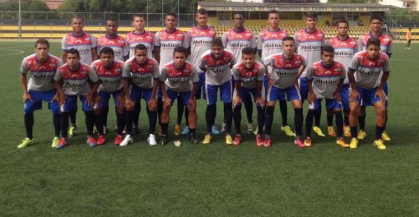 Elenco sub-19 do Piau&iacute; que se prepara para disputar a Copinha.(Imagem:Divulga&ccedil;&atilde;o/Piau&iacute; Futebol Clube)