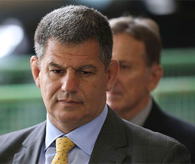 Ministro Gustavo Bebianno desabafa na web contra "o desleal"