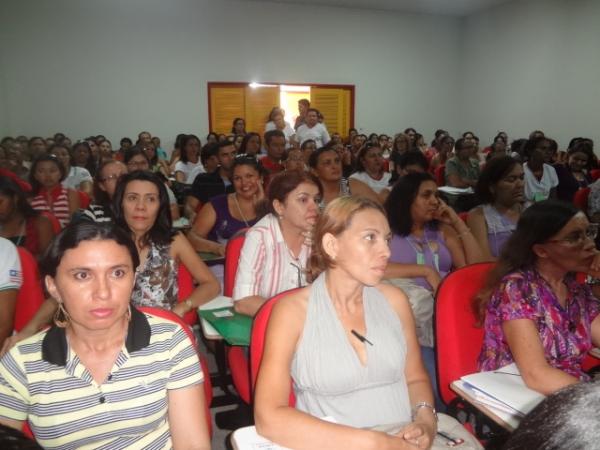 1&ordf; Confer&ecirc;ncia Municipal de Educa&ccedil;&atilde;o em Bar&atilde;o de Graja&uacute;.(Imagem:FlorianoNews)