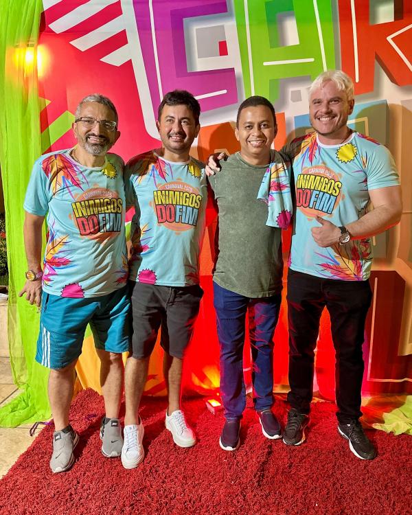 Deputado Dr. Francisco Costa participa do carnaval de Floriano em clima de alegria e reencontros(Imagem:Reprodu&ccedil;&atilde;o/Facebook)