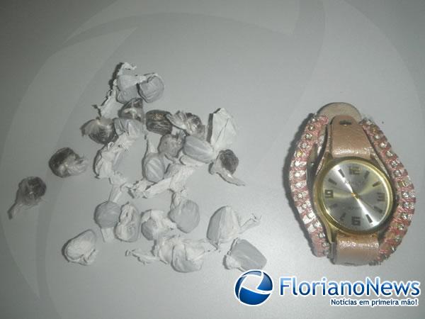 Homem &eacute; preso por furto e tr&aacute;fico de drogas em Floriano.(Imagem:FlorianoNews)