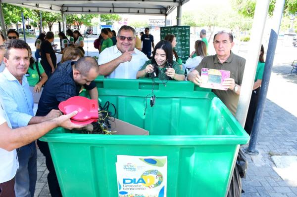  C&acirc;mara de Floriano participa do 