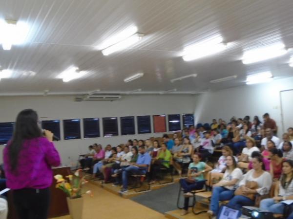Saúde debate ações de combate a Tuberculose e Hanseníase em Floriano