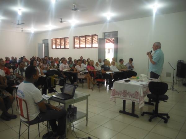 Diocese sediou Assembleia Pastoral Diocesana em Floriano