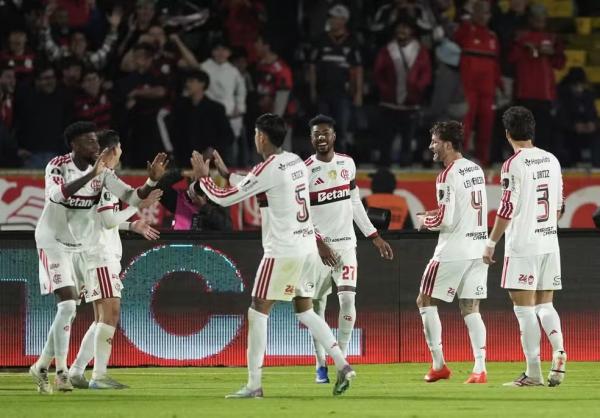 Análise: Flamengo tem atuação madura com defesa brilhante e se credencia ao penta da Libertadores