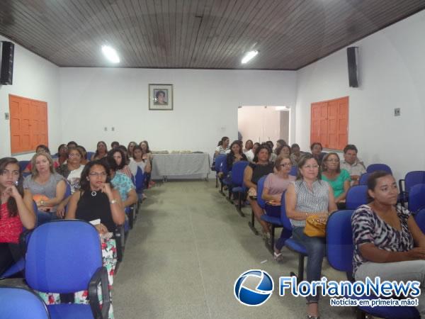 Encerrado em Floriano curso