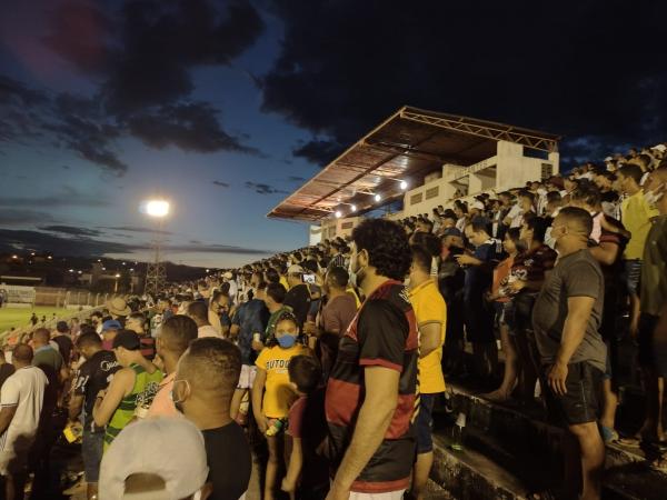 Corisabb&aacute; x Altos(Imagem:FlorianoNews)