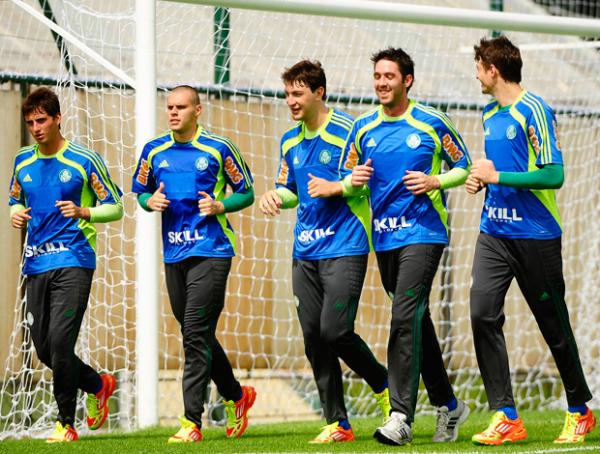 Pegorari, Deola, Raphael Alem&atilde;o, Bruno e F&aacute;bio: os goleiros.(Imagem:Marcos Ribolli / Globoesporte.com)