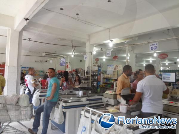 Participe do arrai&aacute; de pre&ccedil;os baixos do P&atilde;o de Mel Supermercado.(Imagem:FlorianoNews)