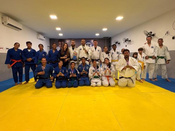 Atletas piauienses conquistam 18 medalhas na Copa Bahia Open de Judô(Imagem:Ascom Secepi)