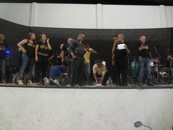 Festa Pop 100  (Imagem:FlorianoNews)