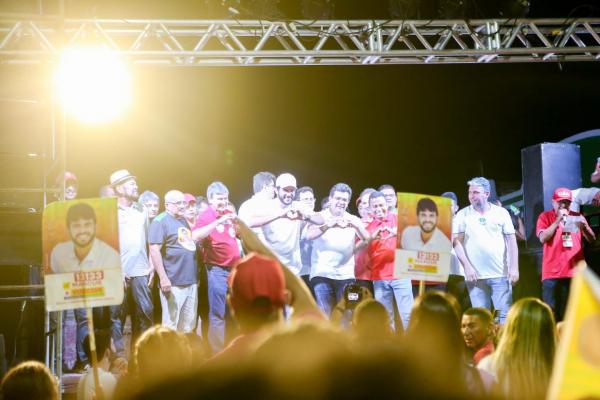 Rafael Fonteles e Wellington Dias realizam carreata em Floriano(Imagem:Reprodu&ccedil;&atilde;o)