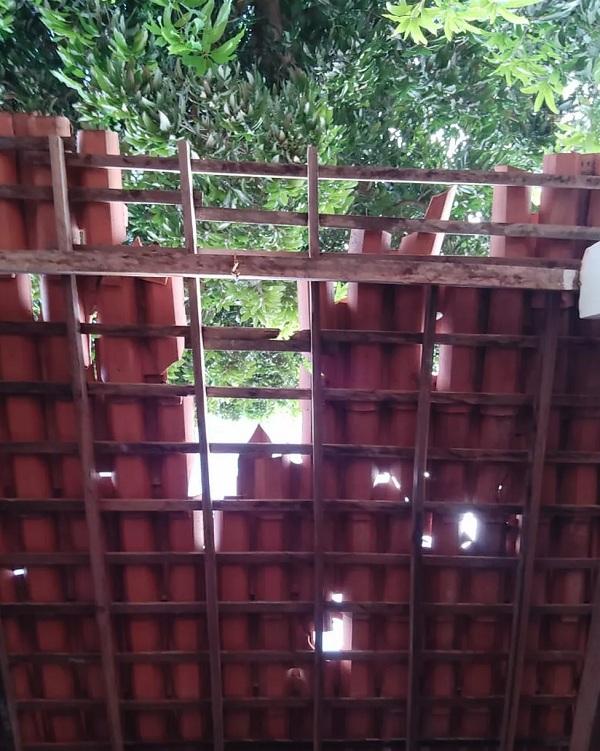  Funcion&aacute;ria denuncia condi&ccedil;&otilde;es prec&aacute;rias em escola no Sul do Piau&iacute;.(Imagem:Arquivo Pessoal )