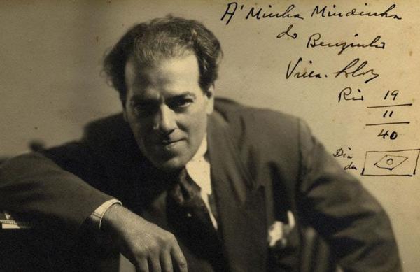 Villa-Lobos, em 19 de novembro de 1940 (imagem com dedicat&oacute;ria escrita &agrave; esposa, Arminda)(Imagem: Museu Villa-Lobos/Arquivo)