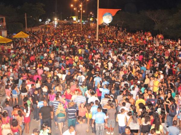Floriano espera em torno de 25 mil foliões nos quatro dias de Carnaval