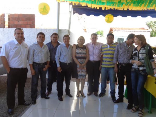Concessionária de veículos multimarcas inaugura loja em São João dos Patos