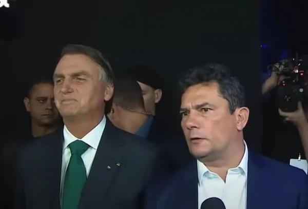 Moro vai com Bolsonaro a debate dois anos e meio após ter acusado presidente de interferir na PF