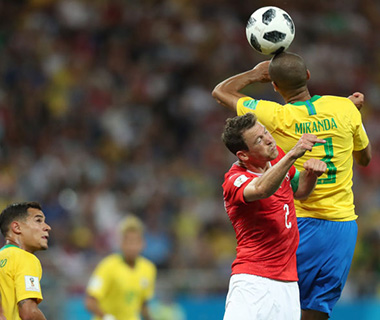 Fifa se recusa a fornecer áudio e vídeo de jogo Brasil x Suíça para CBF