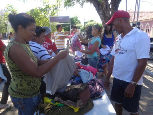 Rotary Club Médio Parnaíba promoveu brechó beneficente em Floriano