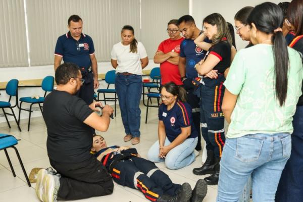 SAMU de Floriano realiza capacitação para aprimorar atendimento de urgência e emergência(Imagem:Secom)