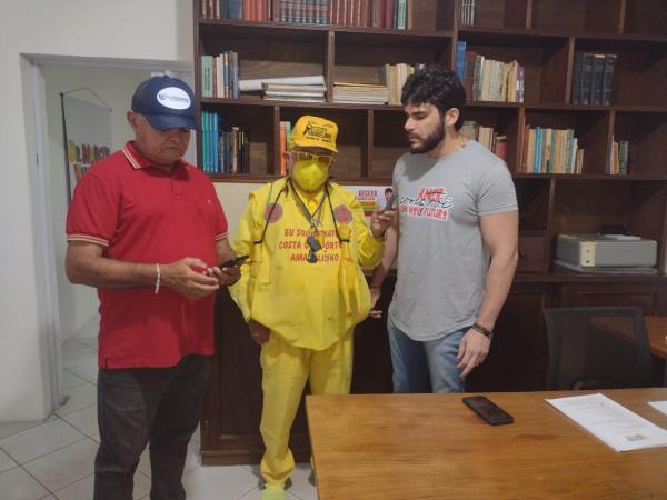 Coletiva de imprensa no gabinete do deputado Dr. Marcus Vinícius destaca valorização da comunicação em Floriano. (Imagem:FlorianoNews)