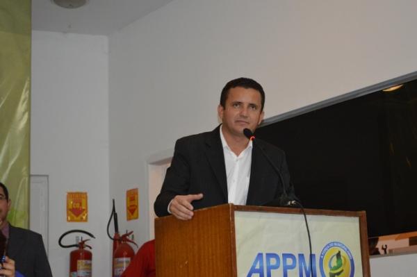 Arinaldo Leal, presidente da Associa&ccedil;&atilde;o Piauiense de Munic&iacute;pios.(Imagem:Portal AZ)