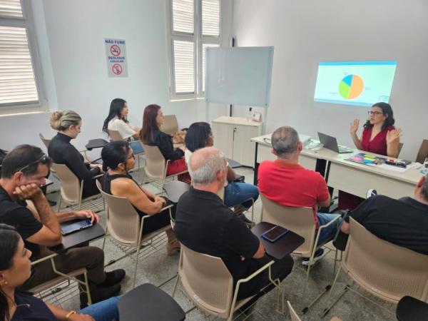 Prefeitura de Floriano promove oficina t&eacute;cnica para constru&ccedil;&atilde;o do Plano de Coleta Seletiva Municipal.(Imagem:Secom)