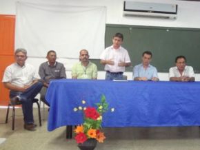Prefeitura de Floriano e Codevasf discutem implantação do Programa Água para Todos