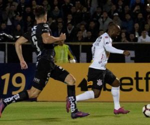 Corinthians evolui, mas só empata com Del Valle e está fora da Copa Sul-Americana