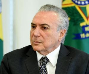 Temer recorre ao STJ para garantir posse de Cristiane Brasil