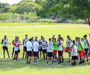 Por conta de reparos no Lindolfo, amistoso entre Flamengo e Fluminense é cancelado