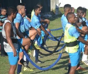 Fabinho alerta elenco após segunda derrota na Série D: "Precisa ter atenção"