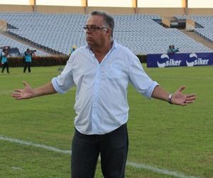 Treinador 'culpa' expulsão de Marabá pelo empate; Reservas são elogiados