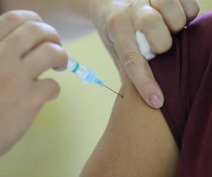 Teresina abre agendamento para vacinação de pessoas com 48 anos, caminhoneiros e outros grupos