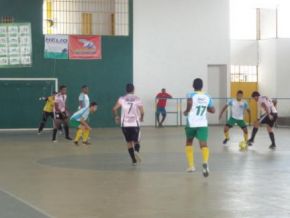 Valença vence equipe de Floriano nas oitavas de finais da 14ª Copa Norte de Futsal