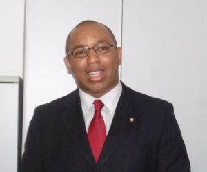 Magistrado assume 3ª Promotoria de Justiça em Floriano