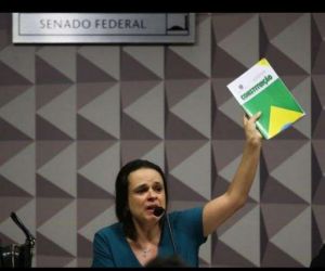 Advogada diz que PSDB pagou R$ 45 mil pelo parecer do impeachment