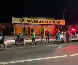 Homem é morto a facadas na calçada de bar na Zona Sul de Teresina