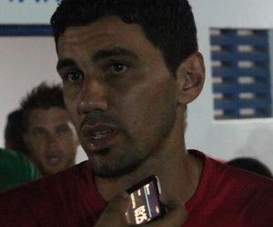 Anderson diz que saída de Renan "é página virada" e valoriza gol feito no PI