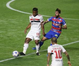 Fortaleza reage no fim e empata com o São Paulo no jogo de ida