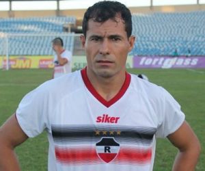 Esquerdinha espera River-PI competitivo: "Vamos crescer"