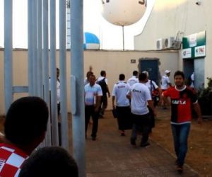 Em Imperatriz, Flávio é cornetado por rival: "Nunca subiu Fortaleza e Ceará"