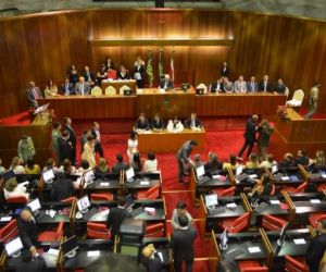 Deputados repercutem variados temas em pequeno expediente